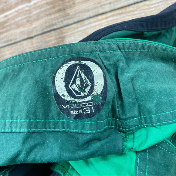 Volcom Board Shorts Men Size 31 Swim Trunks - Picture 9 of 9